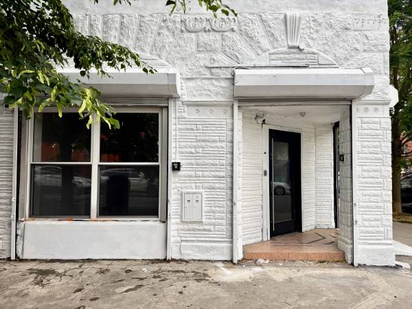 Spacious Retail Storefront Available in the Heart of Bed-Stuy! 1