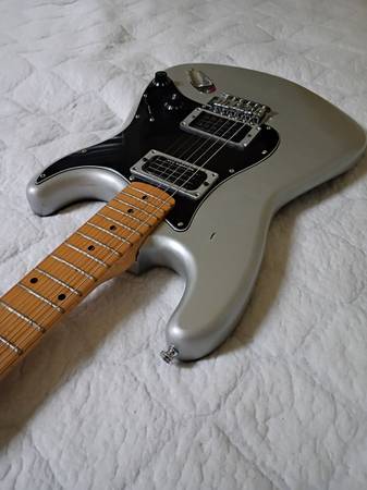 MIJ Stratocaster/Partscaster. Plays and Sounds great. 1