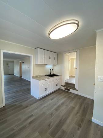 $1,950 / 3br - Three bedroom, 1.5 bath on Roosevelt! (Roo5) (Wenatchee)63808995185409122