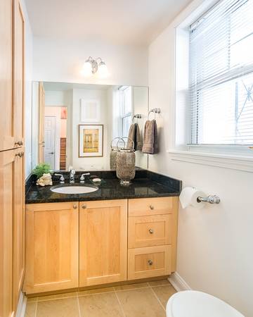 $1,700 / 1br - 785ft2 - Oct-Jan - Boston Sublet - South Brookline - Well Connected! (South Brookline)63856447429121124