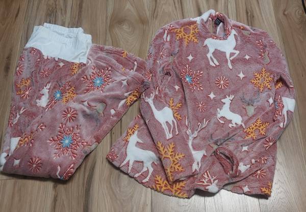Maternity Christmas Set - Size Small 1