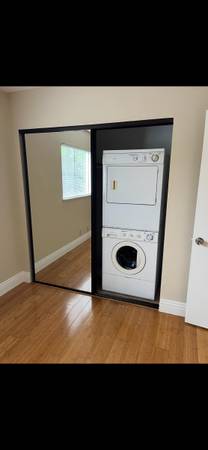 Washer Dryer stackable gas 1