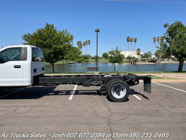 2017 Ford F-550 Cab & - Photo 4