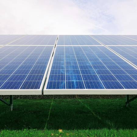 $500 Estamos buscando empresas de granjas solares para instalar una granja solar (susanville/Highway 395)63656873843969120