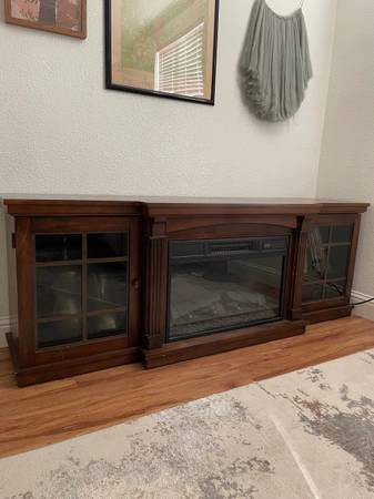 6’ working electric fireplace 1