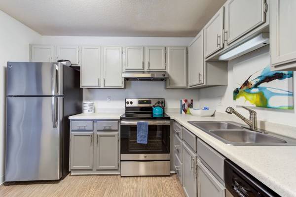 $1,603 / 2habitaciones - 1074ft2 - Armarios grandes, control climático individual, instalación de lavandería (12501 Portland Ave, Burnsville, MN)63868699908227122