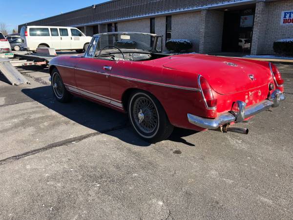 1964 MGB Pull Door Handle, Steel Dash Mk1 Roadster - $2,500 (Casco)63622126148097124