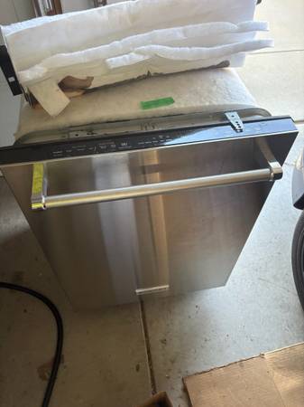 Free KitchenAide dishwasher 1