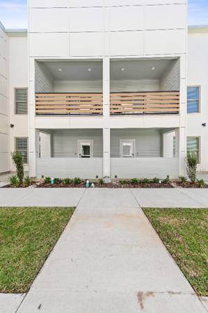 $1900.00 / 2br - 1405ft2 - 212 Spoonbill Drive63857515950851120