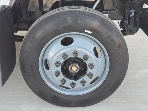 2000 GMC C6500 - Photo 12