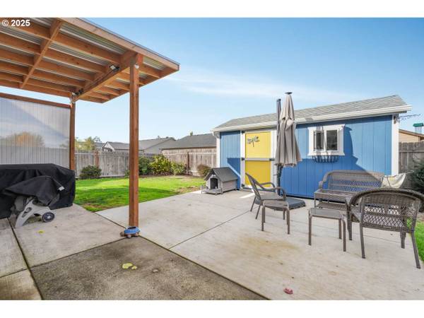 $400,000 / 3br - 1865ft2 - Lebanon,  Home for Sale - 3bd 2ba64297998281346122