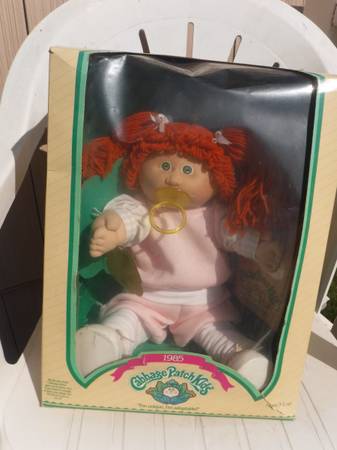 Vintage Cabbage Patch 1985 Lani Bertie Doll, NEW in Box Signed COLECO 1