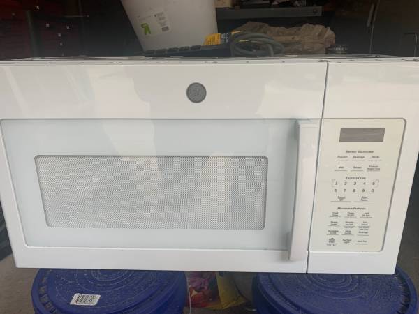 GE MICROWAVE 1
