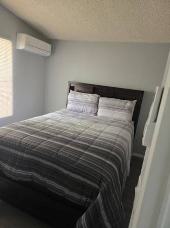 $2,000 / 3br - 2100ft2 - Casa privada amueblada de 3 habitaciones y 2 baños en alquiler (Espanola)63659832959233122