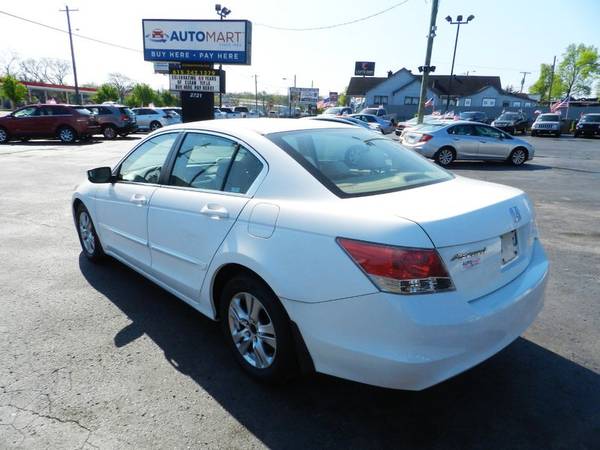 2009 Honda Accord LX-P - $9.995 (Honda Accord)63470433932675121