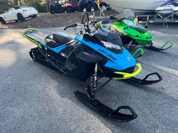 2019 Ski-Doo Summit 850 165” track reverse 2,644 miles Will Trade 1
