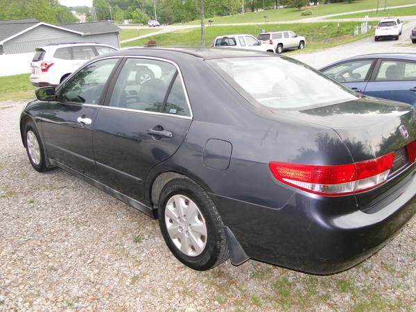 03 Honda Accord LX 865-984-0052 - $2,690 (Maryville)62904098230787121