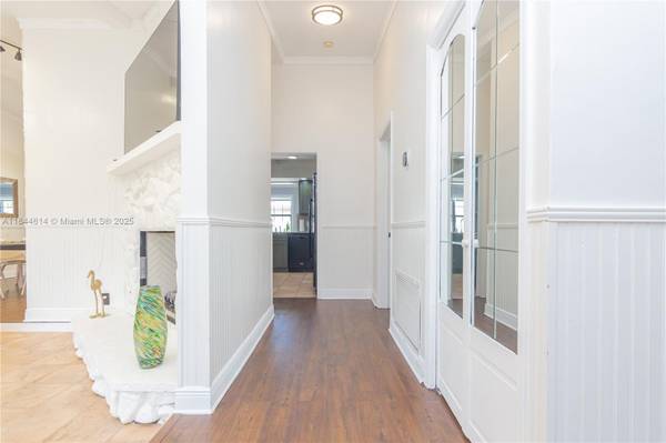 $699,000 / 3br - Hermosa casa unifamiliar de 3/263825139030401120
