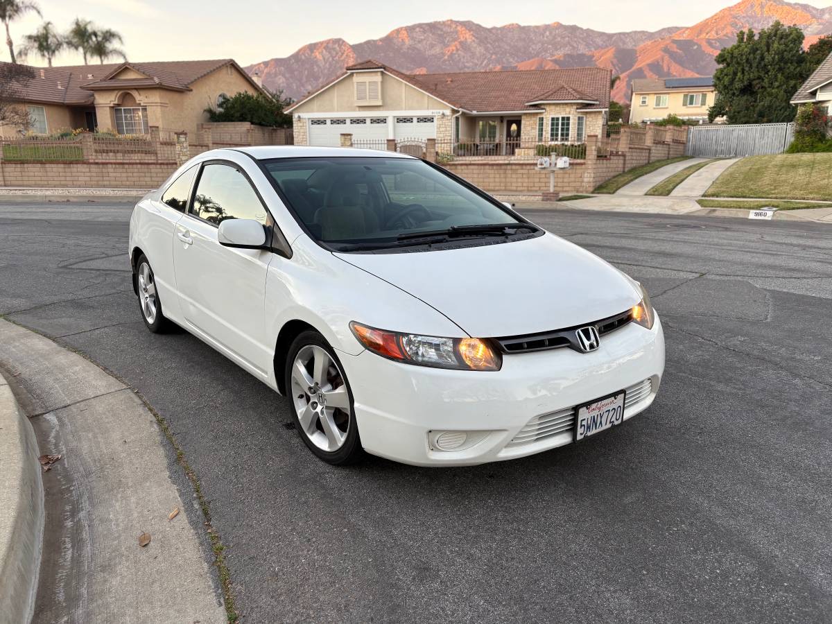 2007 Honda Civic runs and drives good