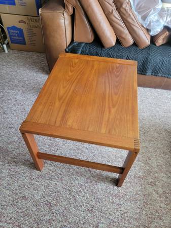 Teak Side/End Table 70's Mid Century Scandinavian Designs 1