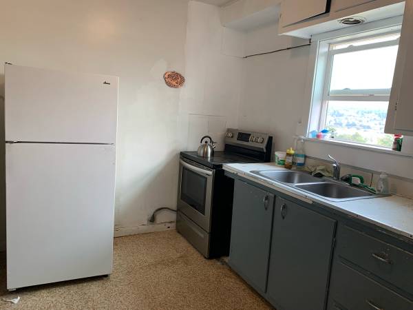 $620 / 4br - 116ft2 - habitación tranquila para uno (Wenatchee)63743505435009124