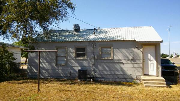 $995 / 2br - 772ft2 - Gorgeous 2 bedroom home! (1133 S. Danville, Abilene, TX)63810575676289121