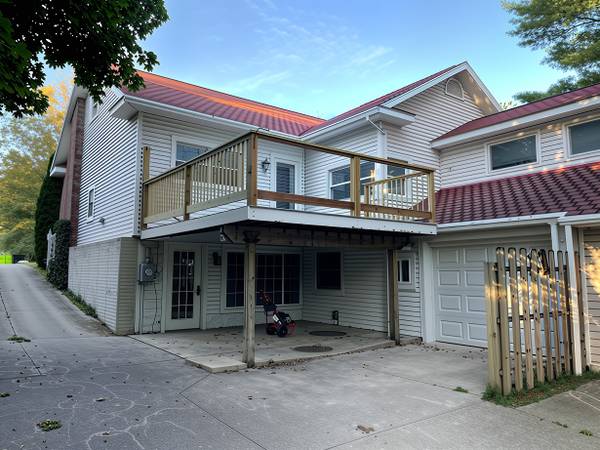 $3,000 / 4br - 2400ft2 - Downtown TC 4 Bed 3 Bath 2400+ sq.ft. (Washington st by Cass st)64037724826499121