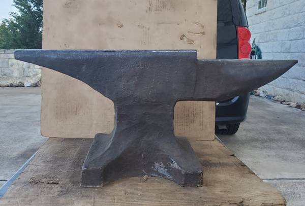 Nice condition Hay Budden anvil 1