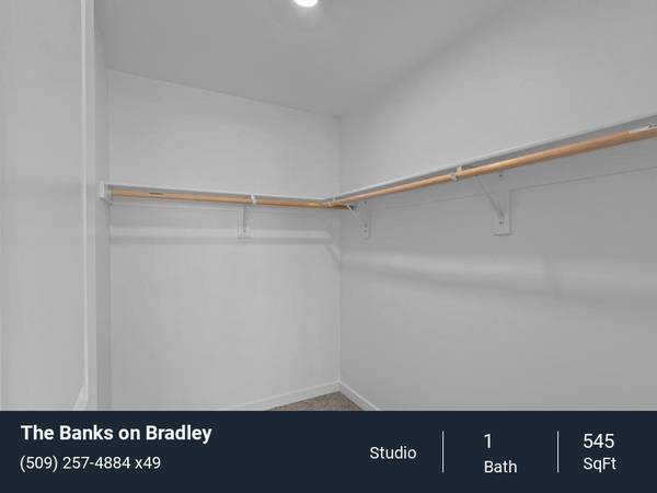 $1,606 / 545ft2 - In-Home Washer and Dryer, Quartz Countertops, Outdoor Swimming Pool (Richland)63895803831554124