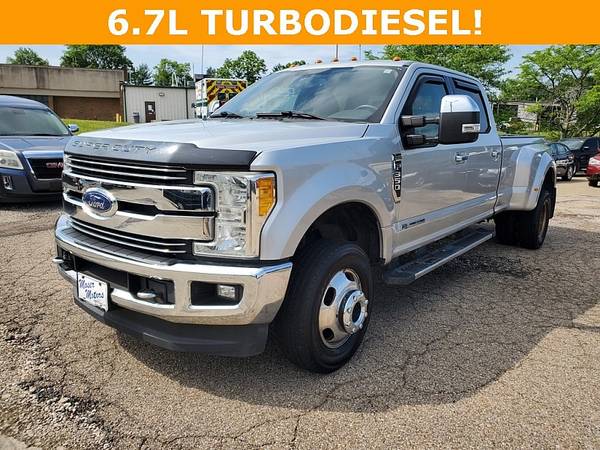 2017 Ford Super Duty F-350 4WD Crew Cab Lariat DRW Longbed - $28,765 (Cincinnati, OH)63470603382401121