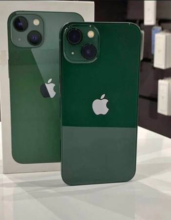 IPhone 13 Unlocked 5G 1