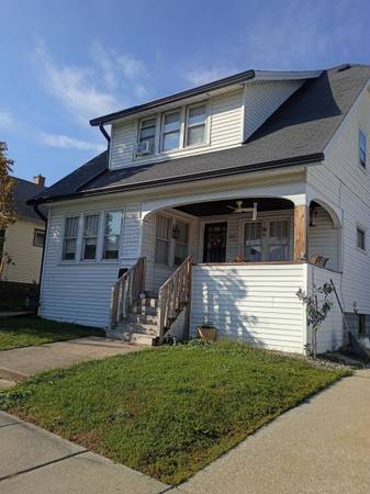 $1.400 / 3 habitaciones - 1400 pies² - Contrato de compraventa (Port Huron)