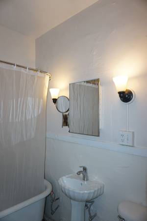 $925 / 1br - 620ft2 - 1815 1st Ave, Esquina HW 1BR en Stevens, Camina al Centro, Se Permiten Mascotas! (Stevens Square, Eat Street, Downtown Minneapolis)63868698493185122