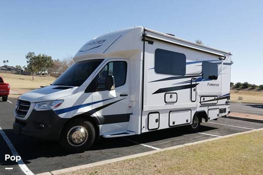 Almost brand new 2022 Forester River Forester MBS 2401B (Sun Lakes) 1