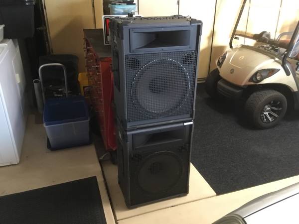 JBL Speakers. Performance Series Model G734 1