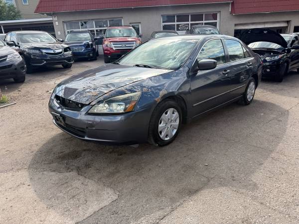 2003 Honda Accord Sdn LX Auto - $2,250 (4301 MORRISON RD DENVER CO 80219)63619685954435124