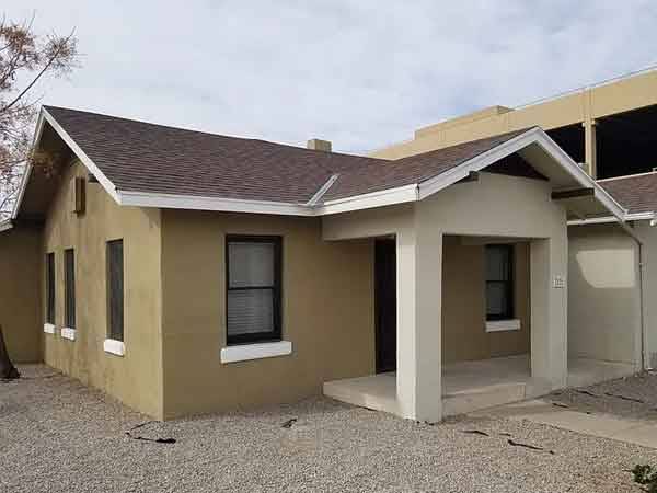 $900 / 3br - 1335ft2 - ''Updated Historic Bungalow in Midtown.'' (3826 N 4th St, Phoenix, AZ)64024826123778121