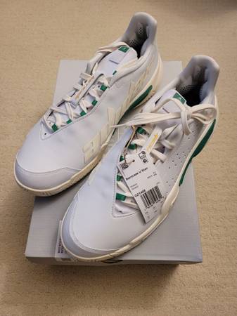 adidas Stanniversary Barricade Talla 10 NWT - $100 (South Riding)63471146175745121