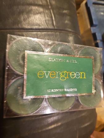 SLATKIN & CO. TEALIGHTS EVERGREEN 12 SCENTED NEW 1
