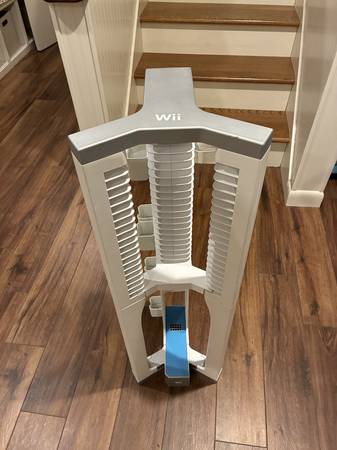 36" Wii Storage Tower Rack 1
