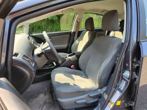 *UN SOLO PROPIETARIO* - 2012 Toyota Prius Three Híbrido de Eficiencia! - $10,927 (Harrison)63654721605633124