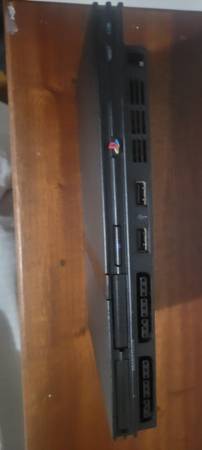 play station 2 and xbox one w/ controller 1