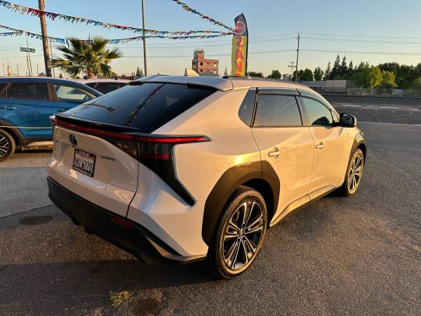 2023 Toyota bZ4X Limited EV Sport Utility 4 puertas - $23,500 (Mchenry Auto Mart)63478710195713124