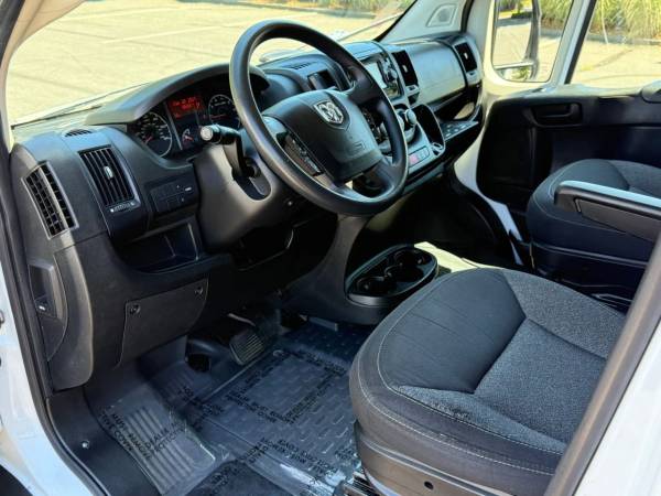 2019 RAM 2500 High Roof - Photo 12