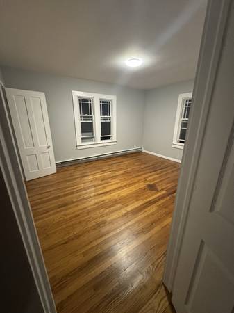 $2450.00 / 2br - 1050ft2 - Two family property located within walking distance to downtown New Mi63977126794883123