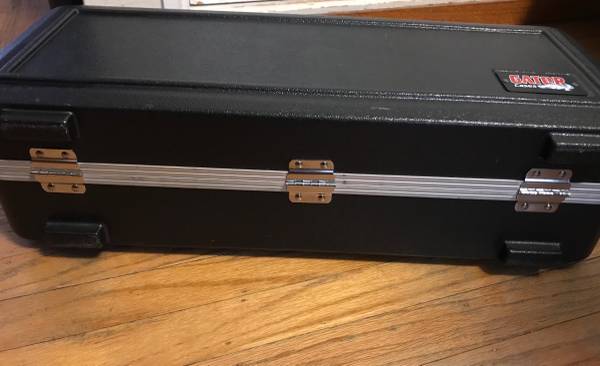 Estuche para trompeta Gator - $75 (Sacramento)63440099418369123