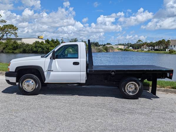 2007 Chevrolet Silverado 3500 Classic con plataforma *¡36.140 millas originales!* - $15.900 (Clearwater)63470261438465122