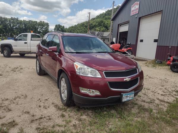 Parting out 2010 traverse 1