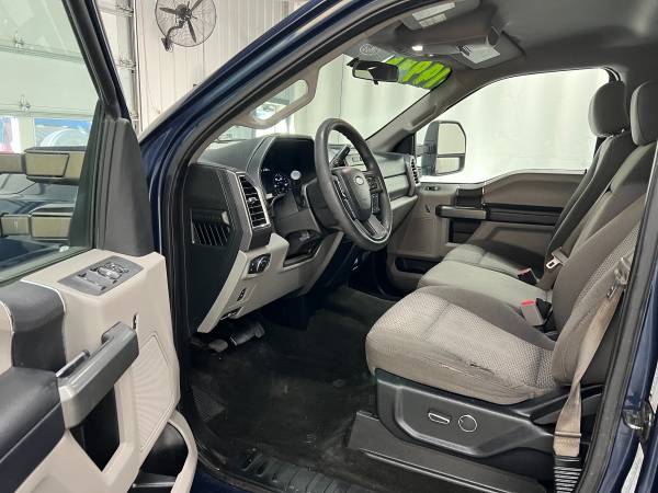 2017 Ford F-250 Super Duty - Photo 7
