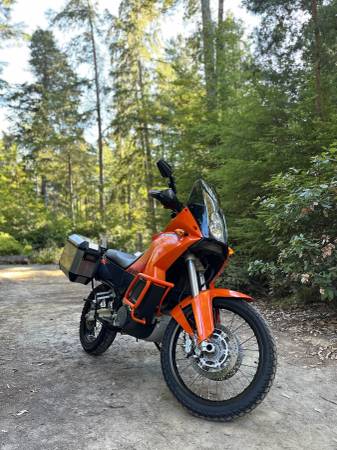 2007 KTM 990 Adventure 1